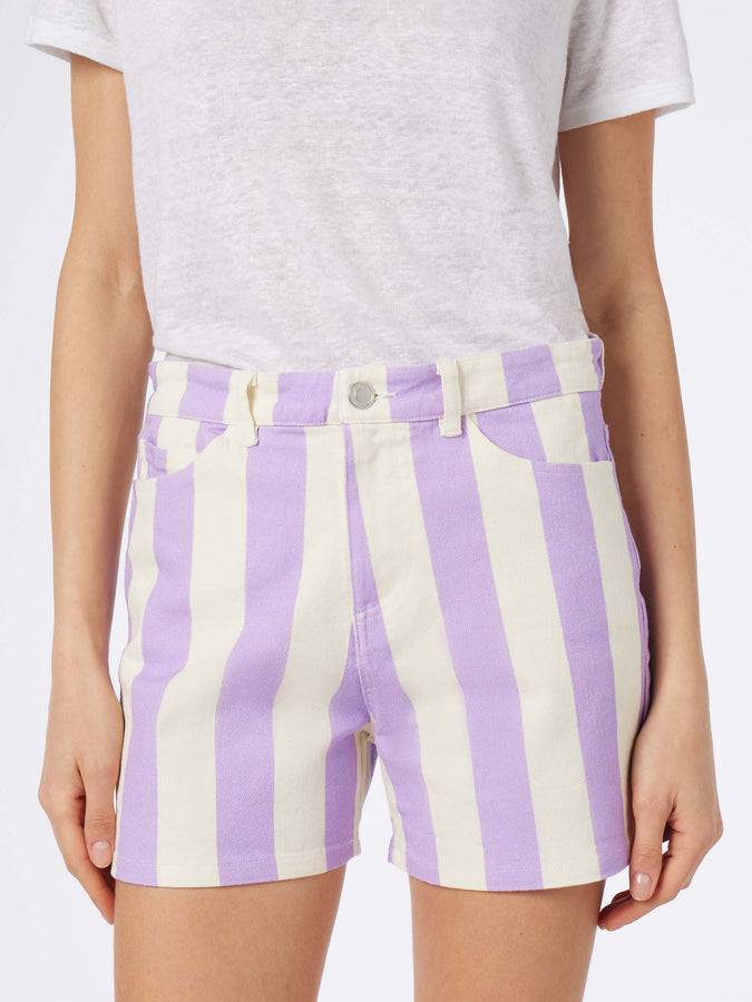 Mc2 Saint Barth Bermuda da donna Cancun in denim stampa righe lilla Presa