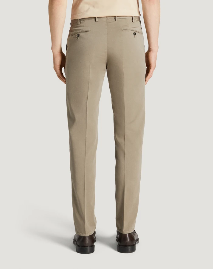 Pantaloni Torino Pantaloni Slim in silkochino Offerte