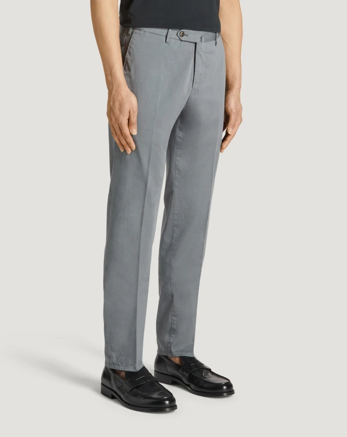 Pantaloni Torino Pantaloni Slim in silkochino Novità