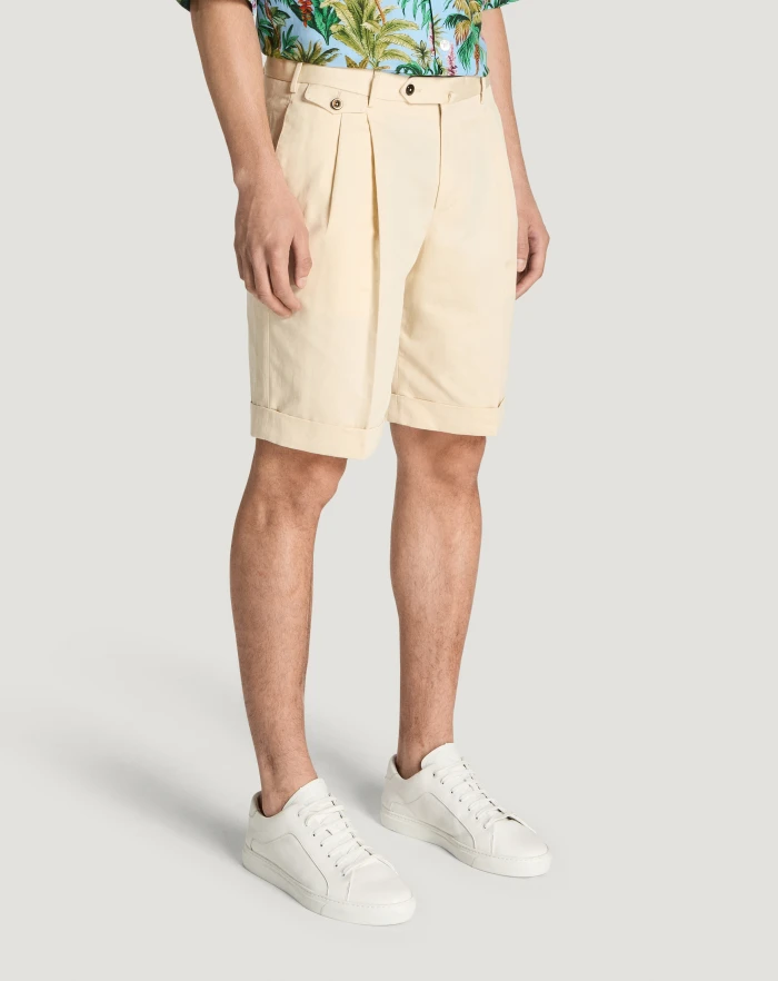 Pantaloni Torino Bermuda in gabardina di cotone e lino Fino Al -60%