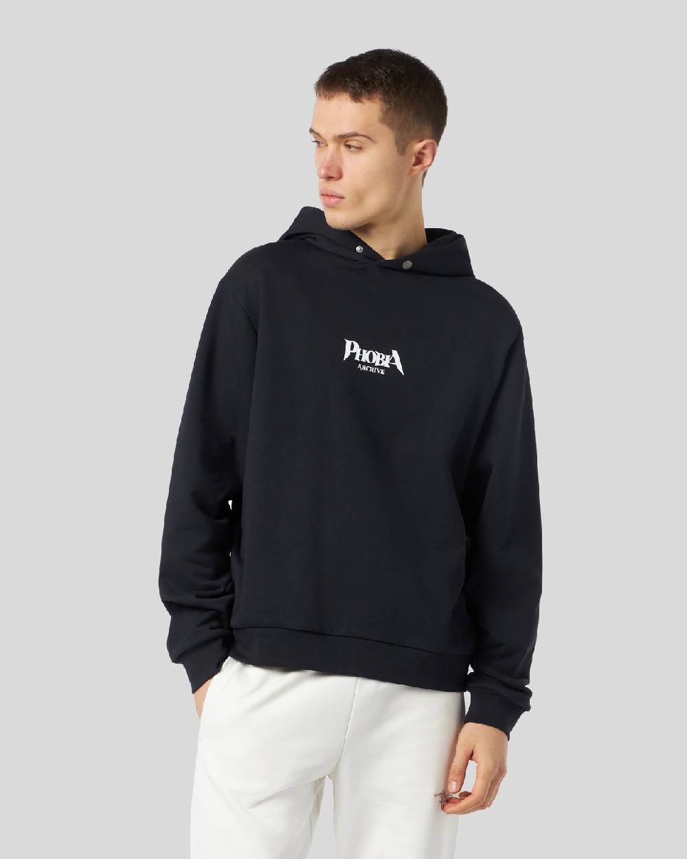 Phobia Archive FELPA NERA CON GRAFICA BAT EYE VIOLA Saldi