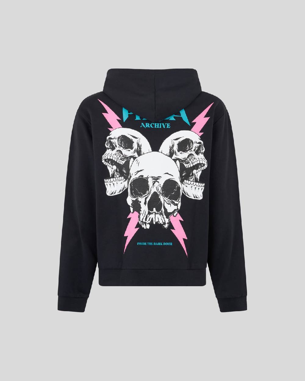 Phobia Archive FELPA NERA CON GRAFICA SCREAMING SKULLS ROSA Soddisfazione Garantita