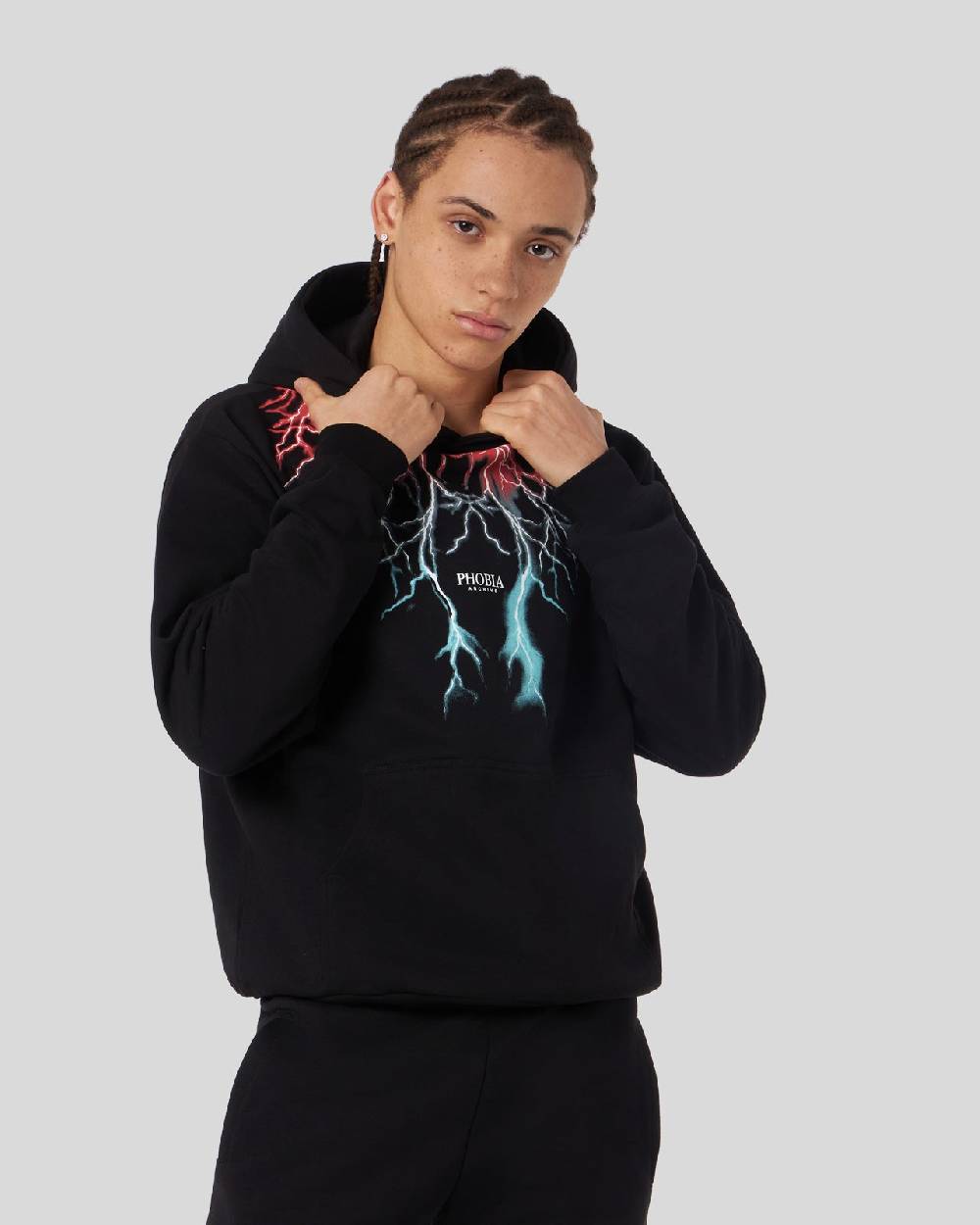 Phobia Archive FELPA NERA CON FULMINI BICOLORE ROSSO E BLU Prezzo Ridotto