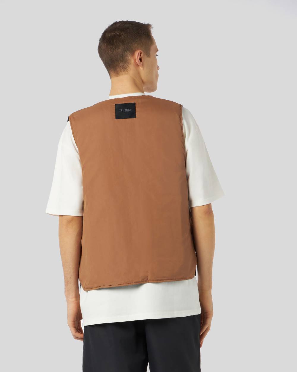 Phobia Archive GILET DOUBLE FACE CON LOGO GOTIC P ALL OVER ED ETICHETTA METALLICA In vendita