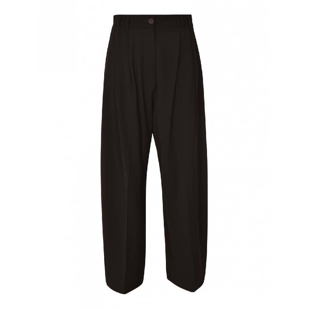 STUDIO NICHOLSON Product Outlet