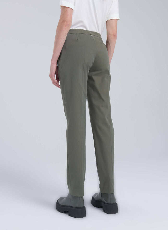 Lorena Antoniazzi PANTALONI IN COTONE STRETCH 2025