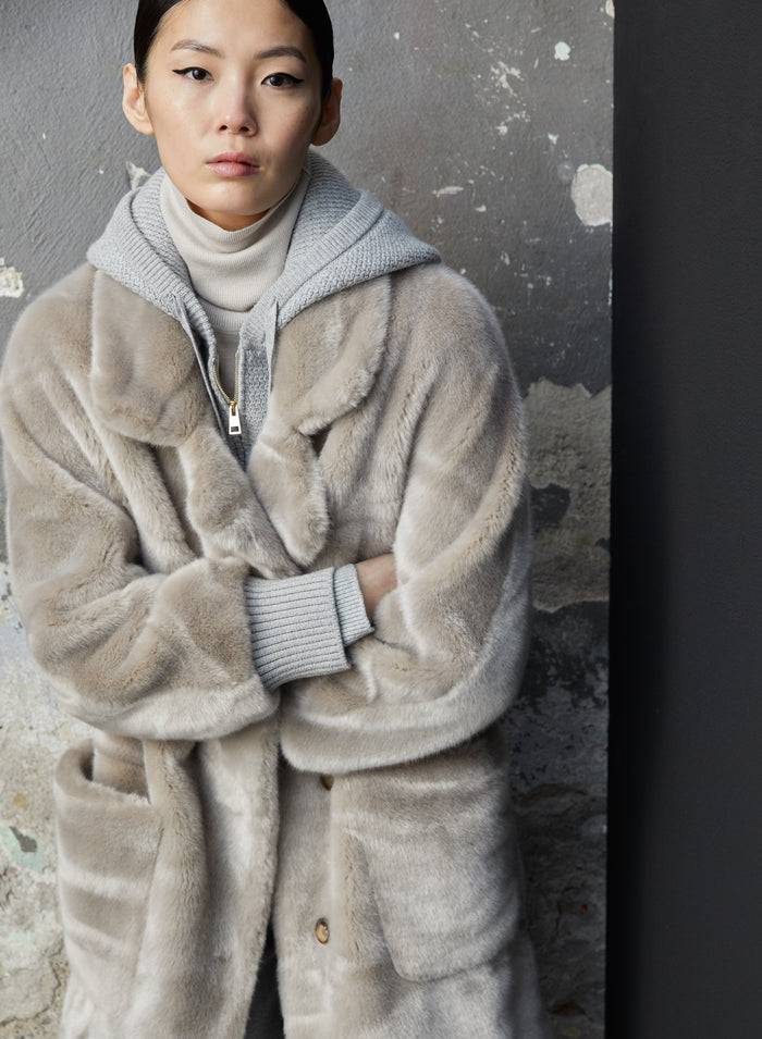 Lorena Antoniazzi CAPPOTTO IN ECOFUR Vendita