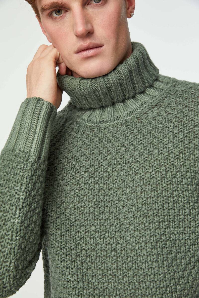 Lubiam Maglia dolcevita lavorata verde Maglia dolcevita lavorata verde Saldi