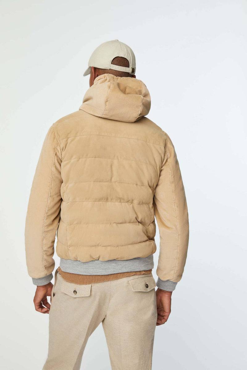 Lubiam Giubbino imbottito in suede con cappuccio nocciola Giubbino imbottito in suede con cappuccio nocciola 2025