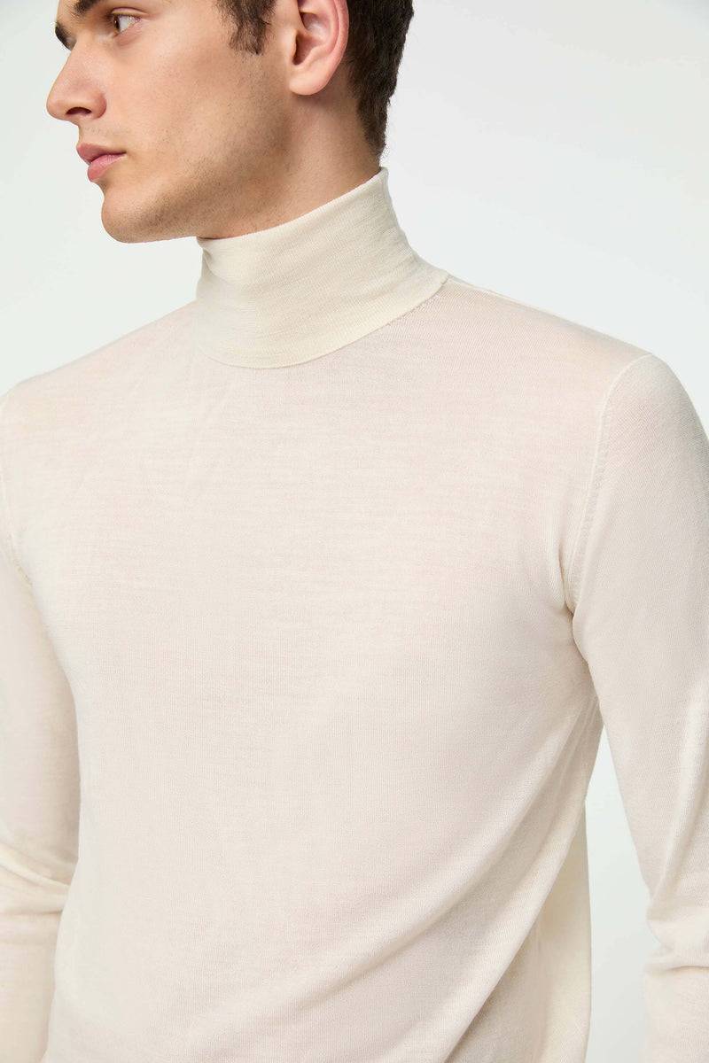 Lubiam Maglia dolcevita in lana ultralight bianco latte Maglia dolcevita in lana ultralight bianco latte Latest stili