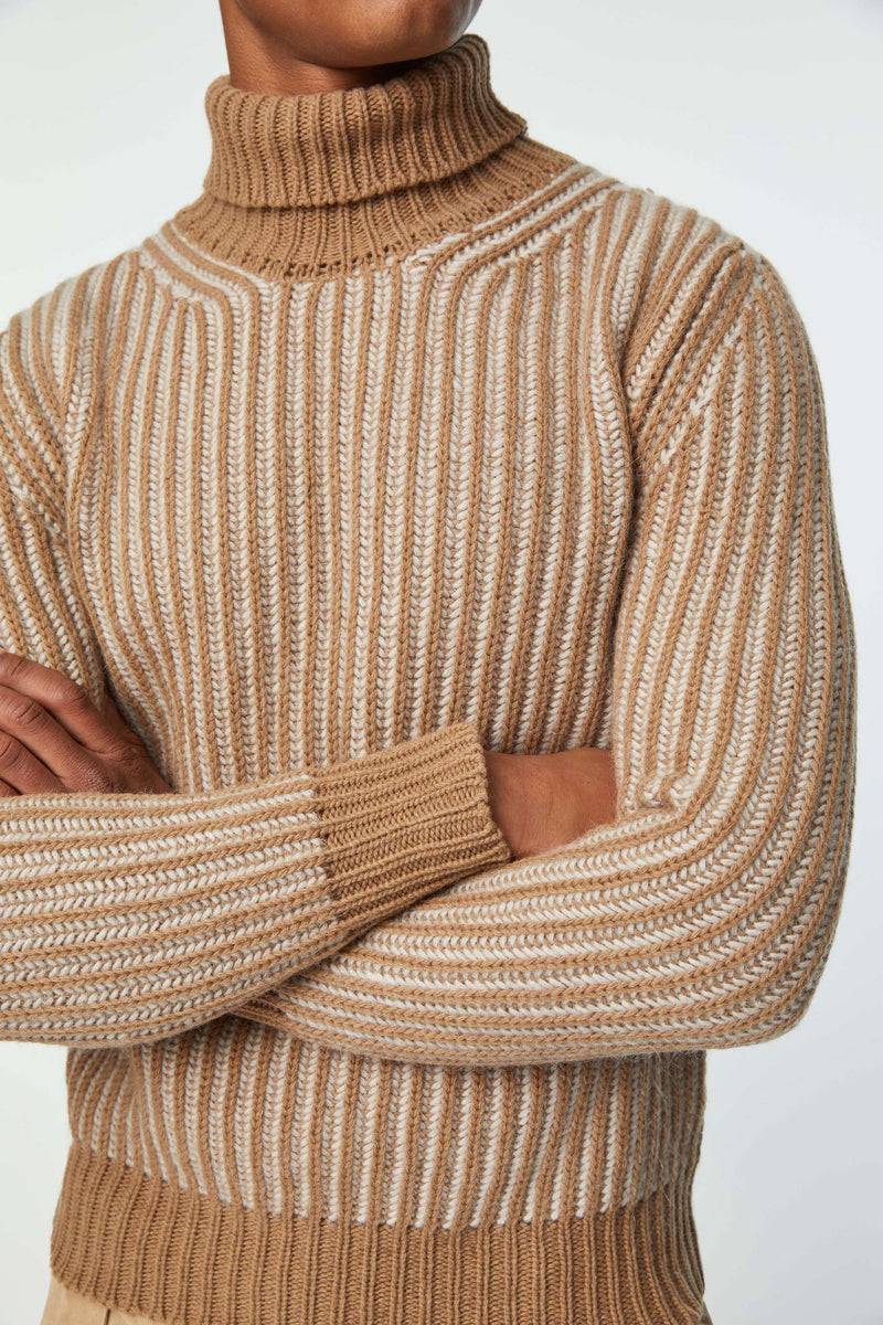 Lubiam Maglia dolcevita a coste cammello Maglia dolcevita a coste cammello In Vendita