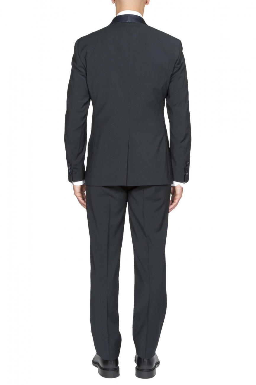 Strategic business unit Potrebbero piacerti Moda
